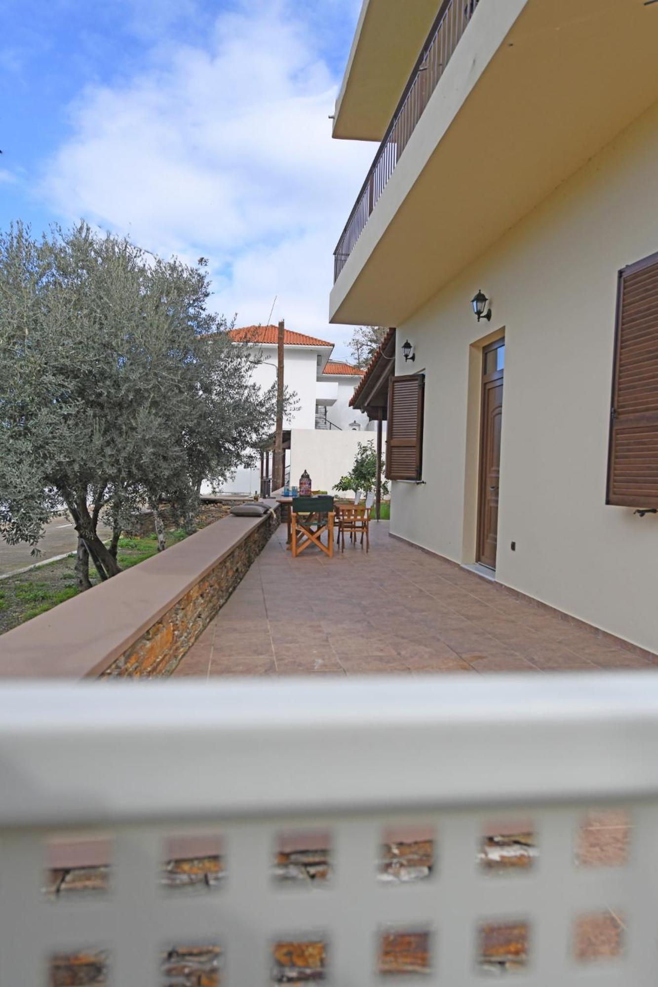 Casa Sophia Villa Karavostamo Exteriör bild