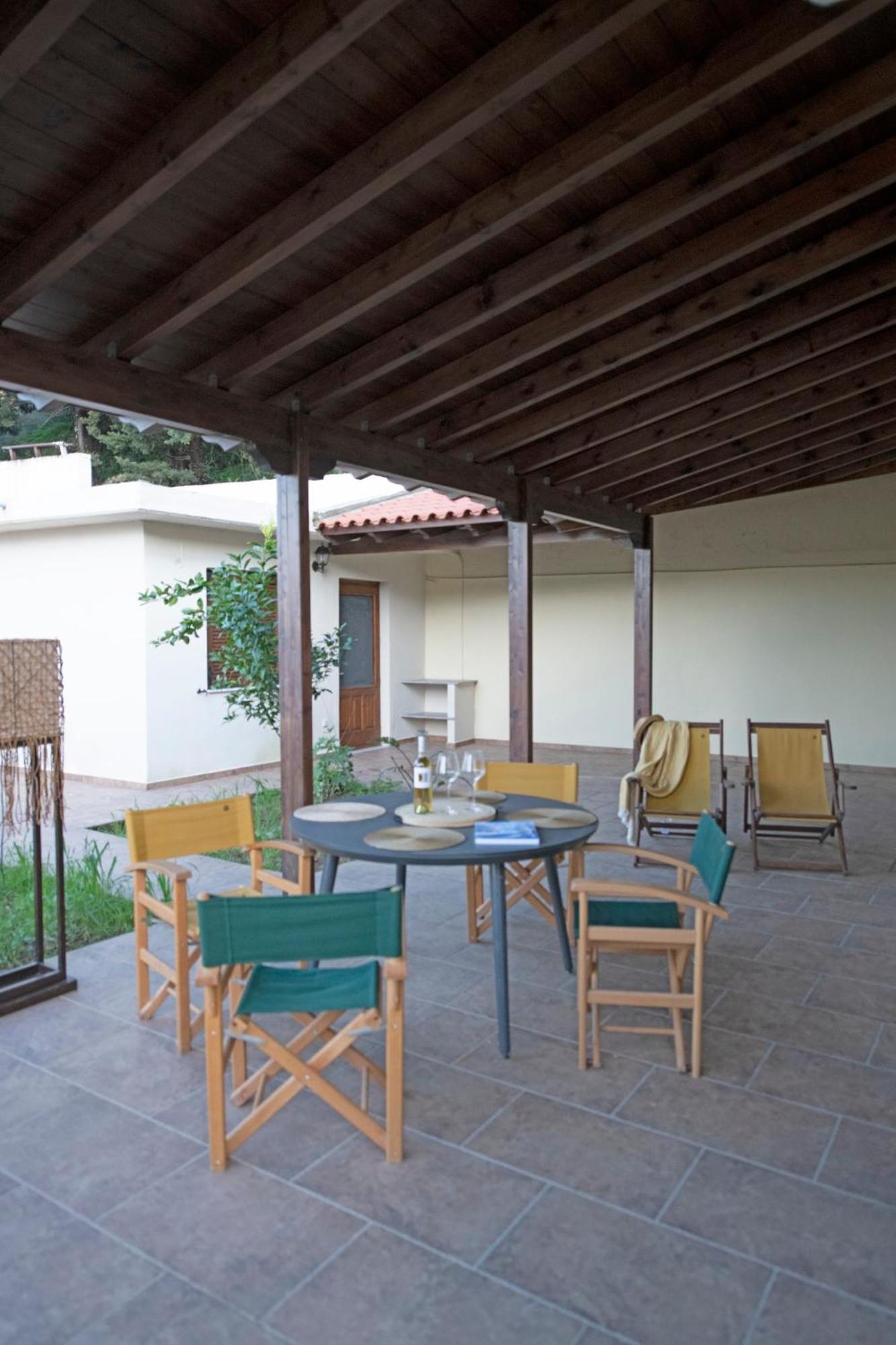 Casa Sophia Villa Karavostamo Exteriör bild